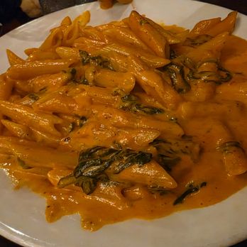 Mama's - RIGATONI - Pizza Near Me - Copiague, New York