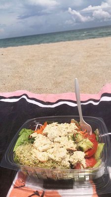 Sandwiches by the Sea by null