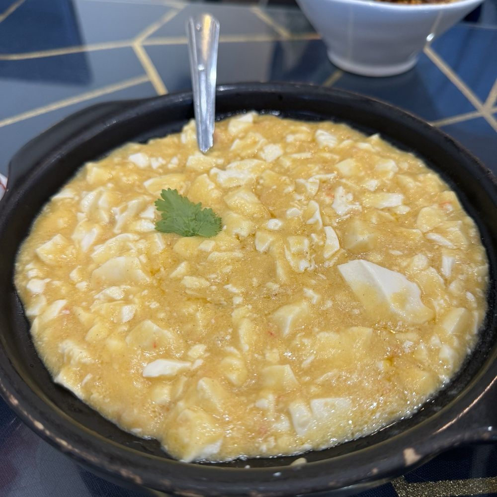 Chef Zhao Bistro - Soft Tofu & Crab Meat In Clay Pot - Szechuan Near Me - San Mateo, California