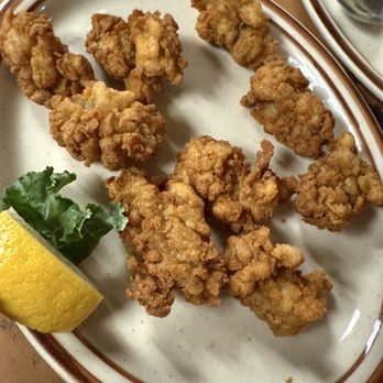 Hoskins Restaurant - Seafood Near Me - North Myrtle Beach, South Carolina