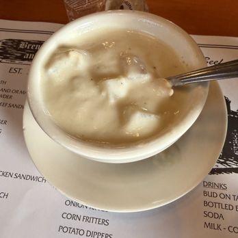 Brennan & Carr - Clam chowder - American Near Me - Brooklyn, New York