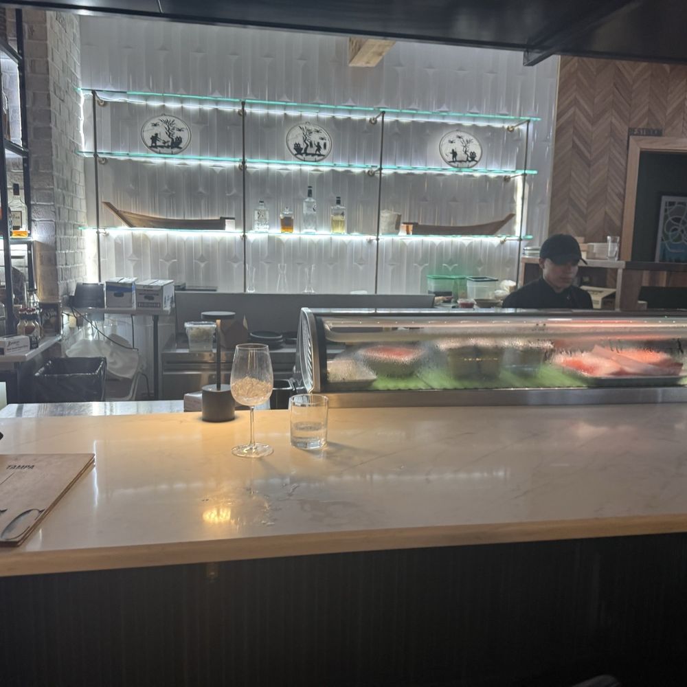 Bosc Modern Bar + Kitchen - Sushi bar - New American Near Me - Tampa, Florida