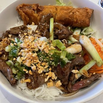 Pho Village - Vermicelli noodle salad- beef & egg roll - Asian Fusion Near Me - Woodbury, Minnesota Pho Village - Vermicelli noodle salad- beef & egg roll - Asian Fusion Near Me - Woodbury, Minnesota