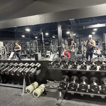 Uncaged Fitness - Interval Training Gyms Near Me - Worcester, Massachusetts Uncaged Fitness - Interval Training Gyms Near Me - Worcester, Massachusetts