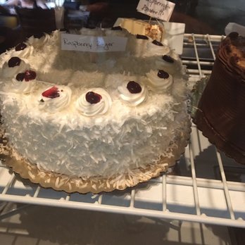 One World Cafe - Raspberry Zinger Cake - Vegetarian Near Me - Baltimore, Maryland