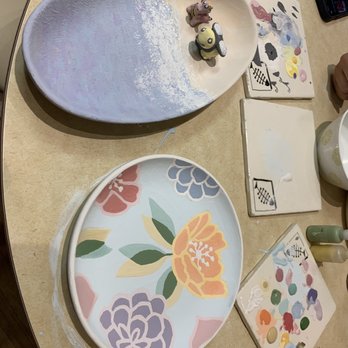 Petroglyph Ceramic Lounge - Paint-Your-Own Pottery Near Me - Los Gatos, California Petroglyph Ceramic Lounge - Paint-Your-Own Pottery Near Me - Los Gatos, California