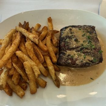 Fieldings Steak - Steaks frites - Steakhouses Near Me - Houston, Texas