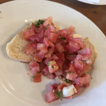 Raffaello Ristorante - free Bruschetta - Italian Near Me - San Pedro, California