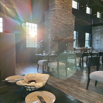 Blackbarn Hudson Valley - Perfection. - Wine Bars Near Me - Saugerties, New York