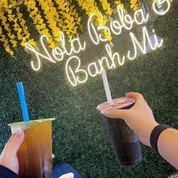 Blueberry Boba Tea & Green Tea with Boba Blueberry Boba Tea & Green Tea with Boba