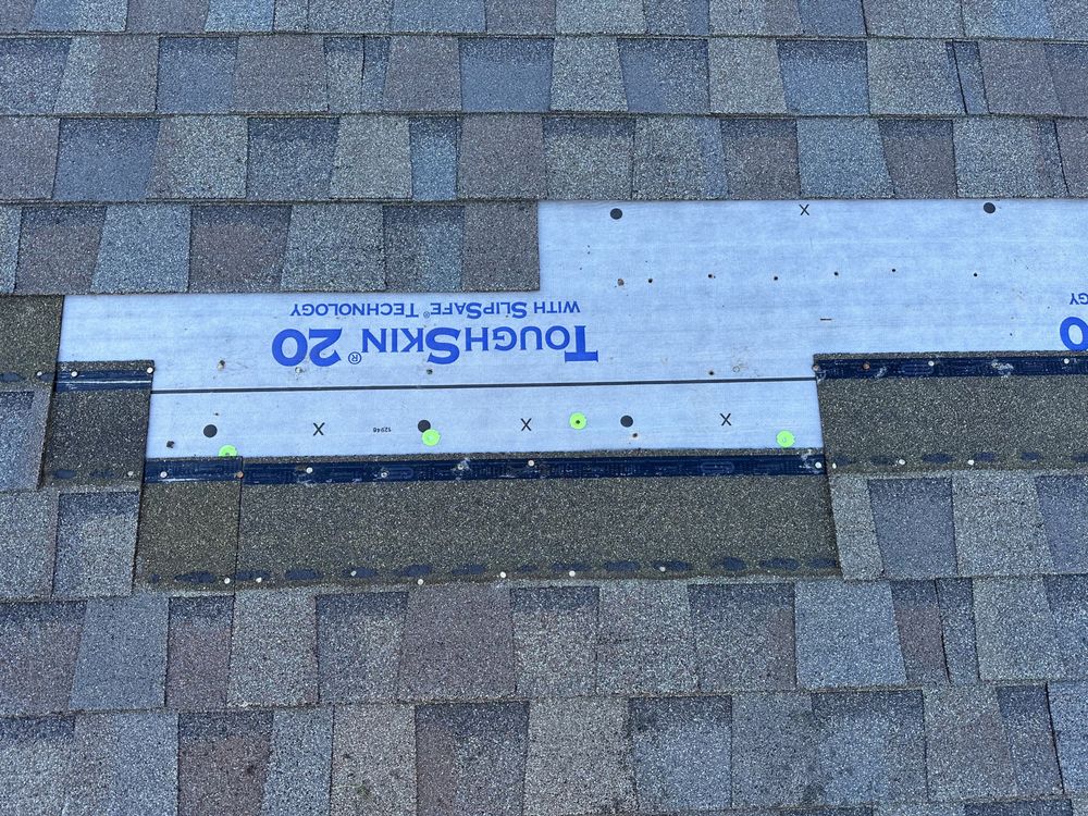 Slide of New Vallee Roofing