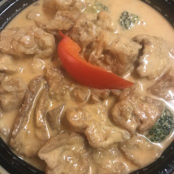 Supreme Thai Bistro - Panang Curry with Tofu and vegetables - Thai Near Me - Chantilly, Virginia Supreme Thai Bistro - Panang Curry with Tofu and vegetables - Thai Near Me - Chantilly, Virginia
