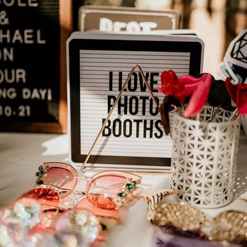 Mirror The Moment - Who doesn't love photo booths - Photo Booth Rentals Near Me - Chula Vista, California Mirror The Moment - Who doesn't love photo booths - Photo Booth Rentals Near Me - Chula Vista, California