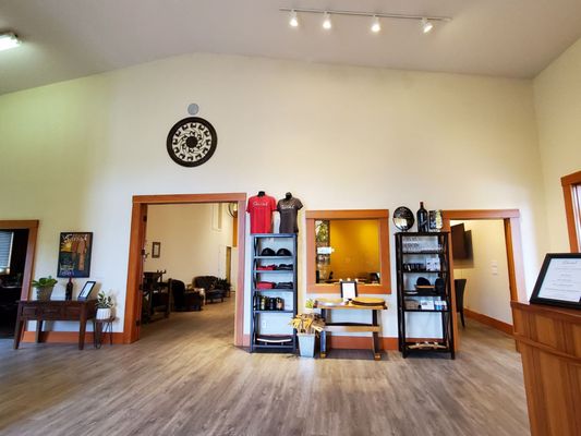 Saviah Cellars by null