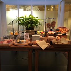Comfort Hotel Egerkingen - Breakfast buffet
