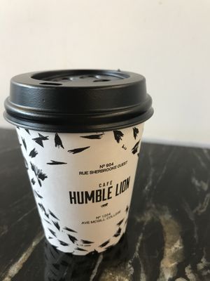Café Humble Lion (McGill College) by null