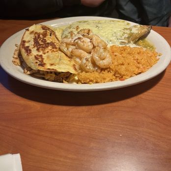 El Jaripeo - Plato Loco - Mexican Near Me - Indianapolis, Indiana