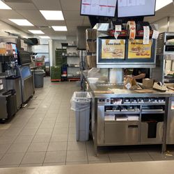 Burger King - View into the kitchen area