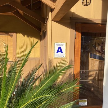 Islands Restaurant - Health grade - Burgers Near Me - Palm Desert, California Islands Restaurant - Health grade - Burgers Near Me - Palm Desert, California