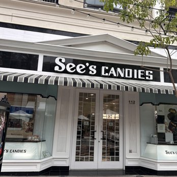 See's Candies - Chocolatiers & Shops Near Me - Glendale, California See's Candies - Chocolatiers & Shops Near Me - Glendale, California