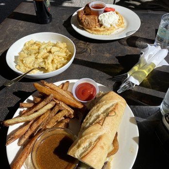 The Water Stop - French Dip Sandwich, Chicken & Waffles, and Jalapeño Mac & Cheese - American Near Me - Marfa, Texas