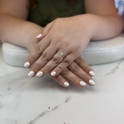 White chrome short gelx