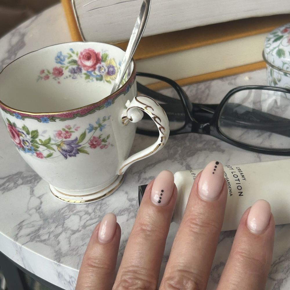 Coco Nails & Spa - 10 days post dip nails with simple nail art - Nail Salons Near Me - Windham, Maine Coco Nails & Spa - 10 days post dip nails with simple nail art - Nail Salons Near Me - Windham, Maine