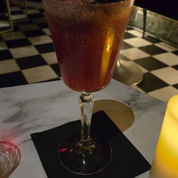 Ophelia - Cocktail Bars Near Me - New York, New York