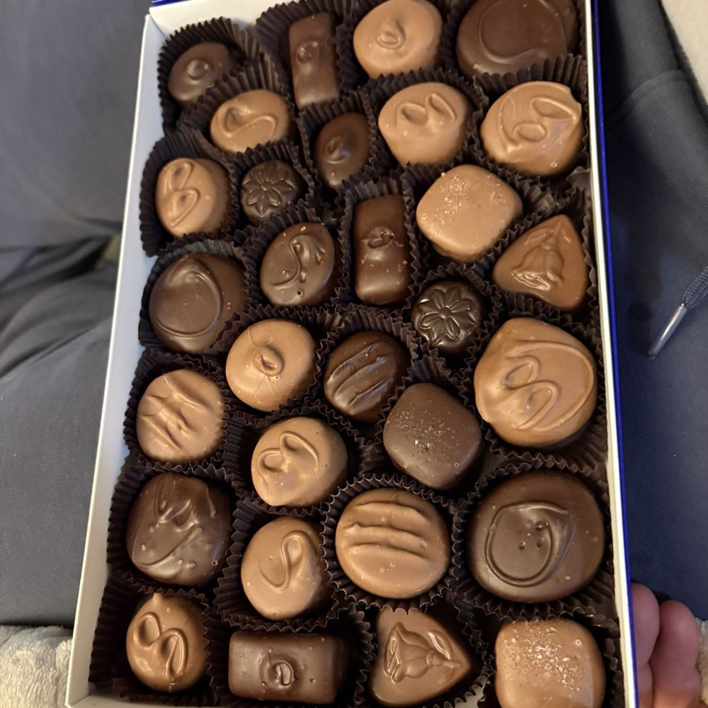 Chocolate Delicacy - 16 ounce truffle box - Chocolatiers & Shops Near Me - Warwick, Rhode Island