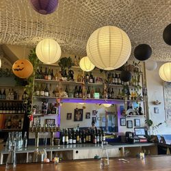Waystone - Bar area