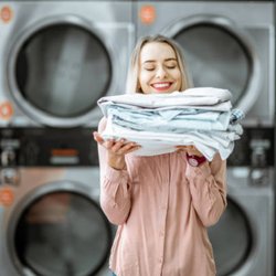 Laundry Day Laundromat-Wash N Fold