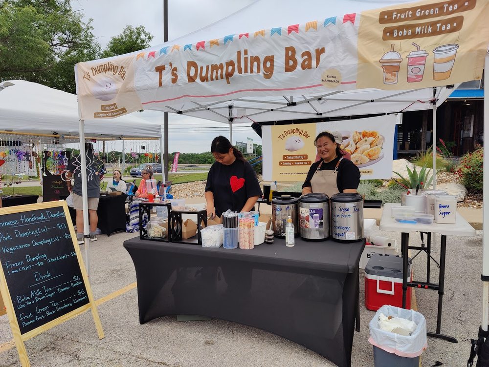 T's Dumpling Bar Logo