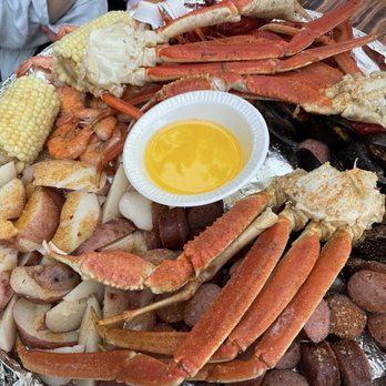 The Crab Shack - low country boil - Seafood Near Me - Tybee Island, Georgia The Crab Shack - low country boil - Seafood Near Me - Tybee Island, Georgia