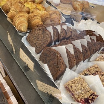 Earthbound Farm Stand - All the fancy pastries - Organic Stores Near Me - Carmel, California Earthbound Farm Stand - All the fancy pastries - Organic Stores Near Me - Carmel, California