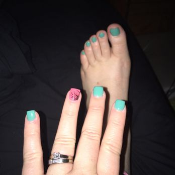 Pros Nails - Nail Salons Near Me - Bellflower, California