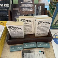 Table & Tonic - Scrimshaw knife set