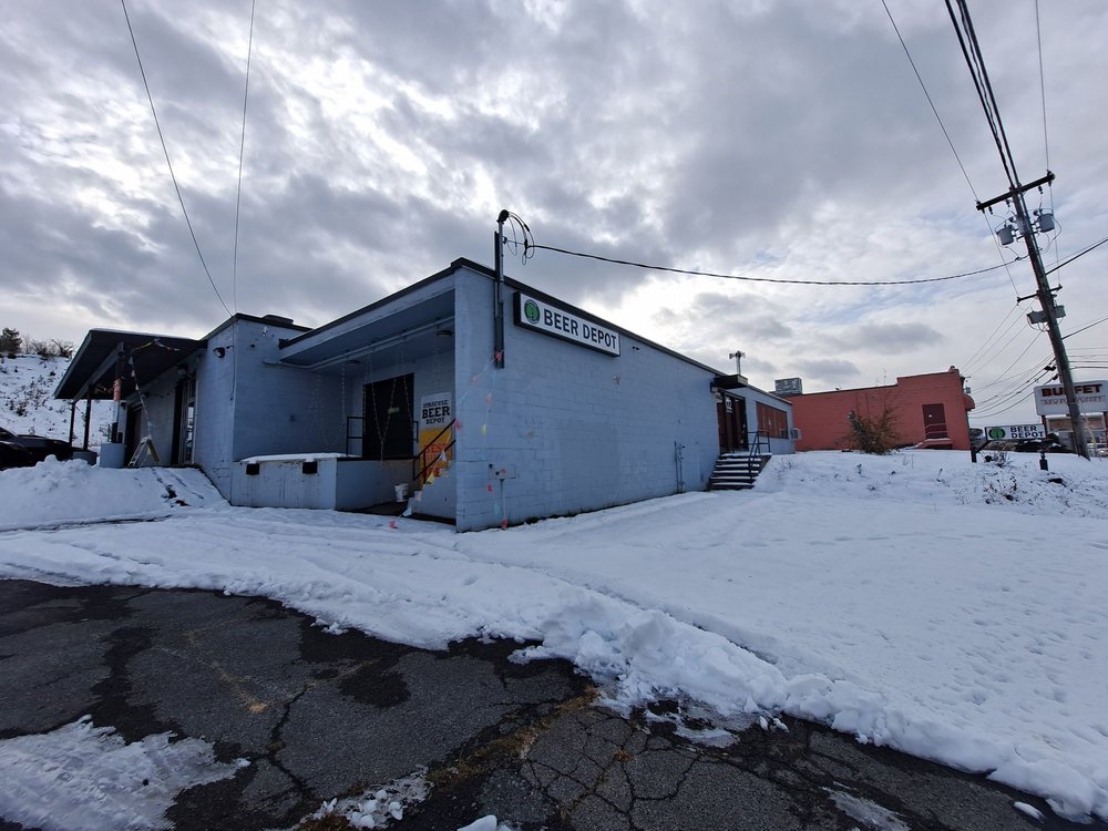 SYRACUSE BEER DEPOT Updated September 2024 102 Headson Dr, Syracuse