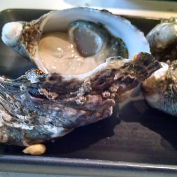 Mures Lower Deck - Oysters Close-up - Seafood Near Me