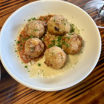 Carson’s Table - Seafood arancini - Wine Bars Near Me - Mandeville, Louisiana Carson’s Table - Seafood arancini - Wine Bars Near Me - Mandeville, Louisiana