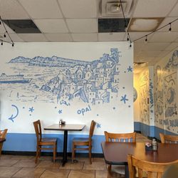 Tino's Greek Cafe - Seating area