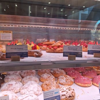 Paris Baguette - Bakeries Near Me - Long Beach, California Paris Baguette - Bakeries Near Me - Long Beach, California