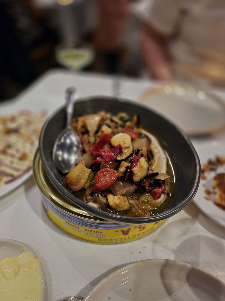 Social spots from Esca