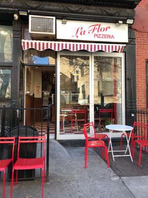 La Flor Pizza by null