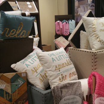 Kirkland's - Home Decor Near Me - Vacaville, California