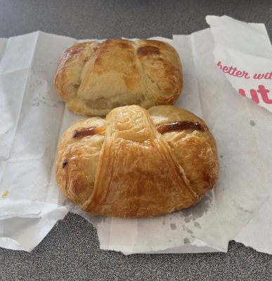 AM Donuts Croissants & More by null