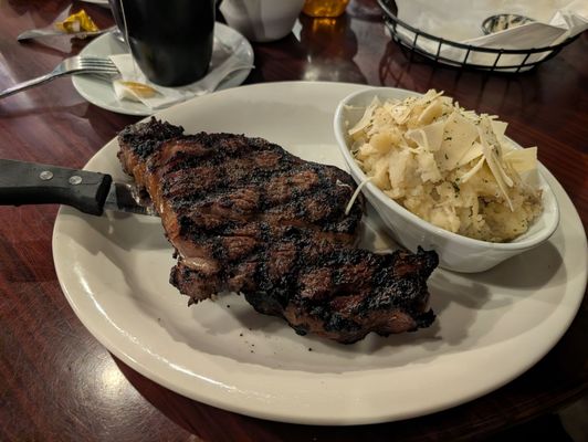 The Quarry Steakhouse & Brew Pub by null