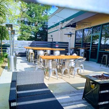 Brick & Barrel - Pizza Near Me - Lincoln, California Brick & Barrel - Pizza Near Me - Lincoln, California