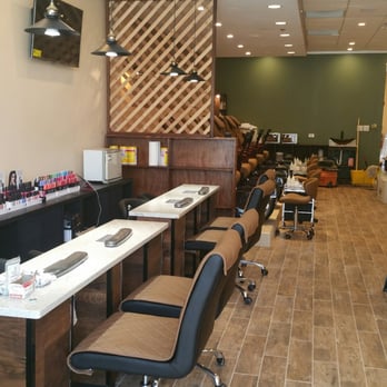 J & J Nails - Relaxing environment - Nail Salons Near Me - Bolingbrook, Illinois J & J Nails - Relaxing environment - Nail Salons Near Me - Bolingbrook, Illinois