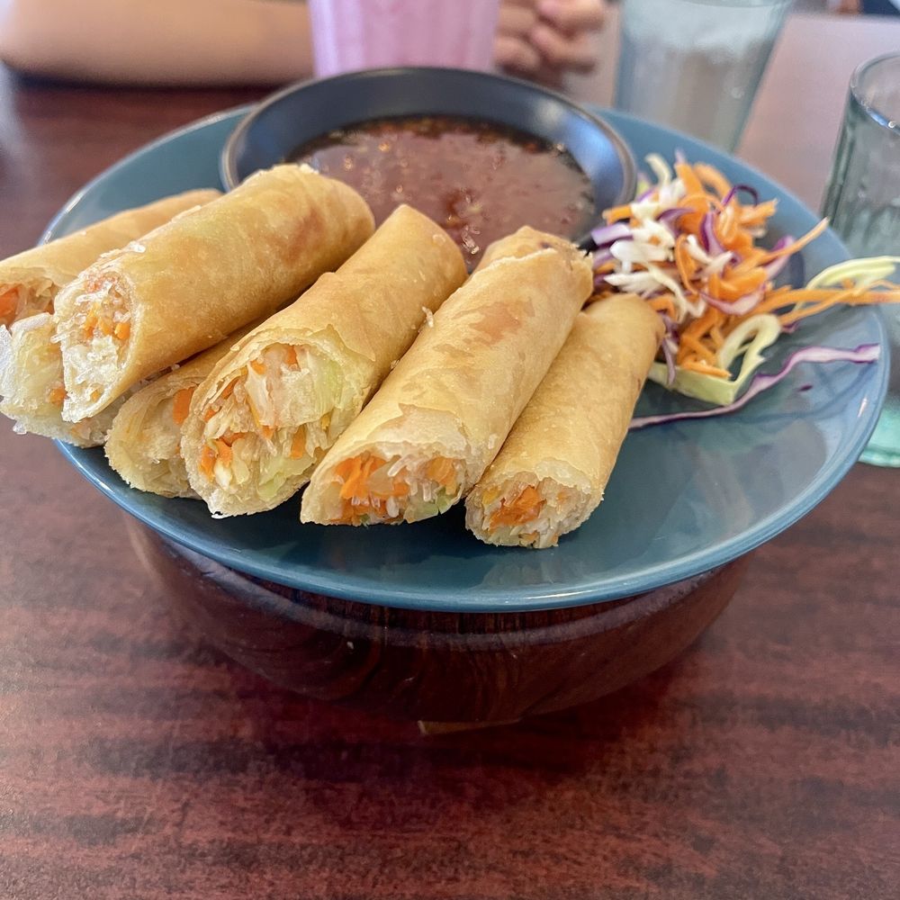 Aroon Thai Kitchen - Homemade Fried Spring Rolls (4pcs) - Thai Near Me - Murray, Utah