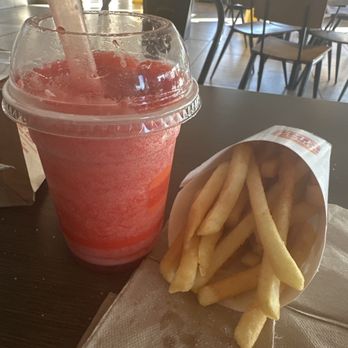 Burger King - Small frozen strawberry & large fry no salt - Burgers Near Me - Hercules, California
